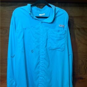 Columbia Turquoise Mesh-Lined Shirt